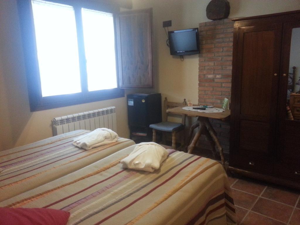 Hotel Rural El Horno De Aliaga Chambre photo