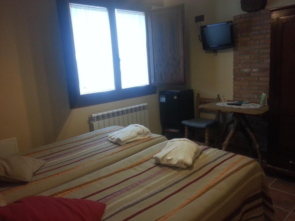 Hotel Rural El Horno De Aliaga Extérieur photo