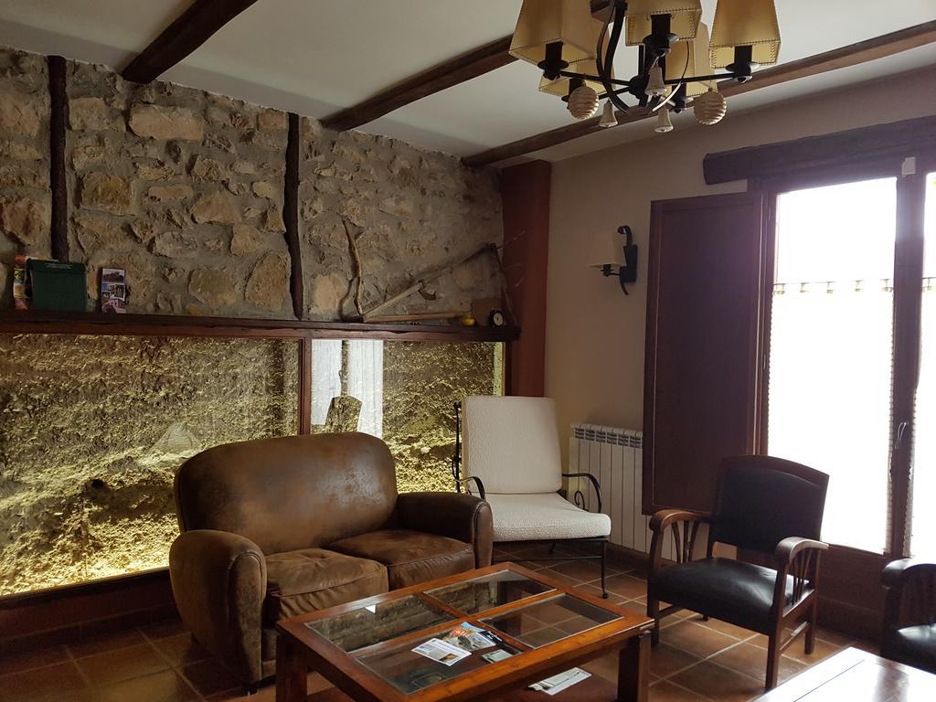 Hotel Rural El Horno De Aliaga Extérieur photo