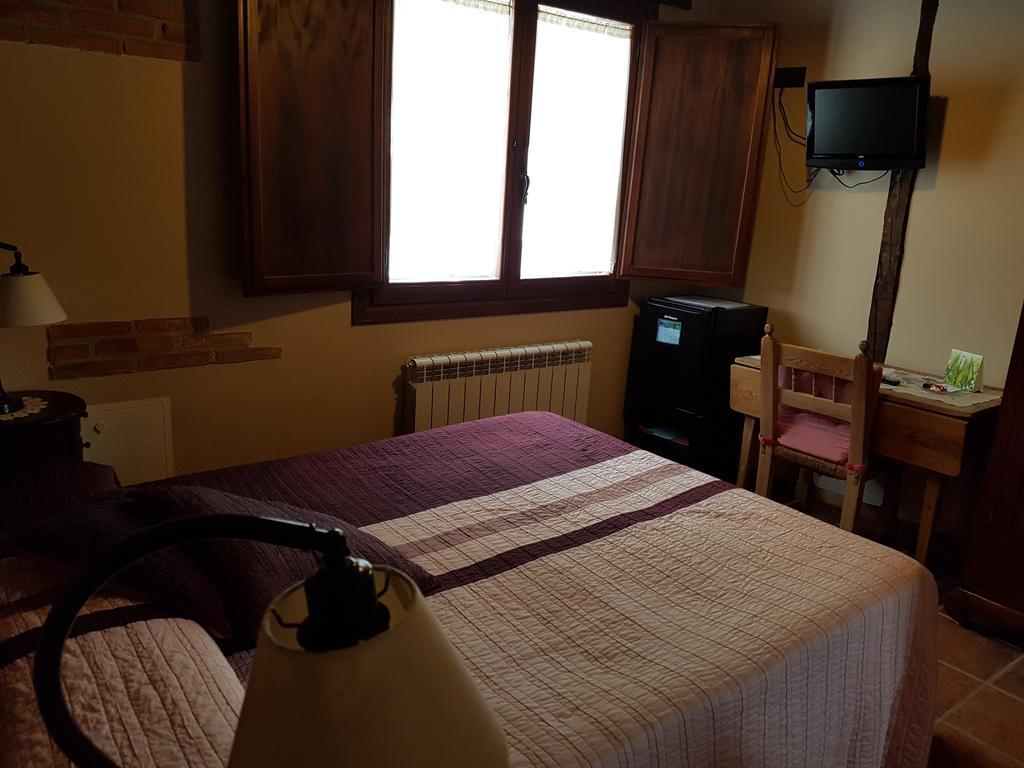 Hotel Rural El Horno De Aliaga Extérieur photo